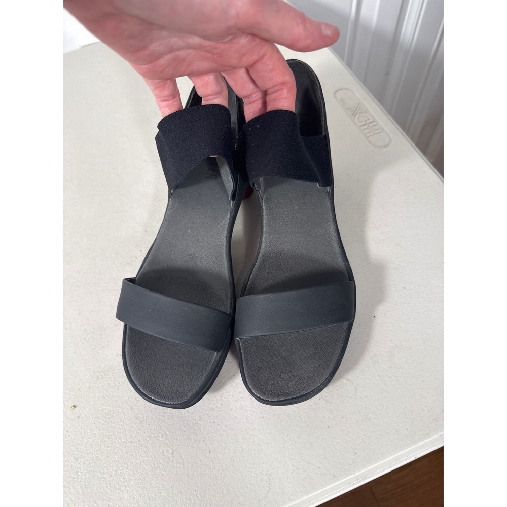 Camper Alright Black Leather Red Block Heel Elastic Strap Sandals Size 39 or 8.5 - Picture 4 of 11